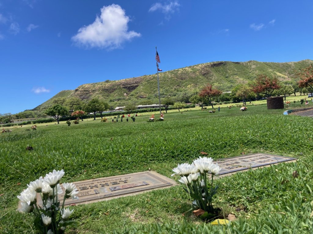 diamond head memorial park.jpg