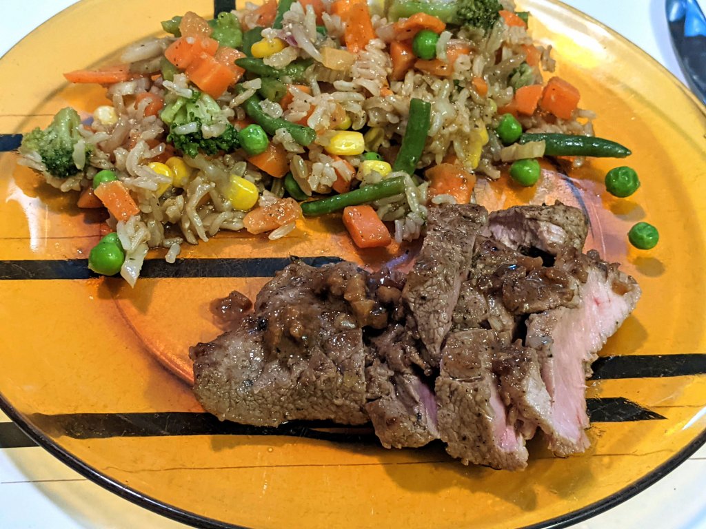 Pan-Roasted 5-Spice Pork Loin and stir fried vegis and brown rice 2.jpg