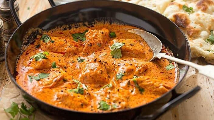 Butter Chicken with Garlic butter naan.jpg