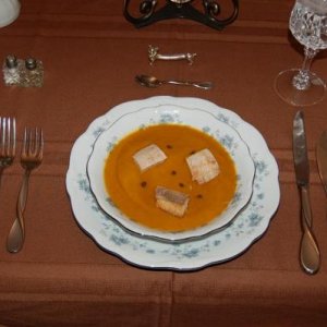 The first course was a roasted butternut soup. The squash was roasted with cinnamon, nutmeg, dark chocolate, garlic, chili pepper, and maple syrup. On