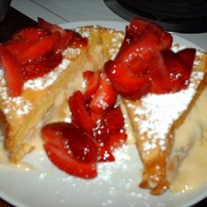 Cambozola French Toast with Strawberries