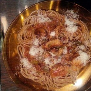 2014-03-01 Chicken cacciatore and spelt spaghetti