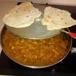 veg curry and naan