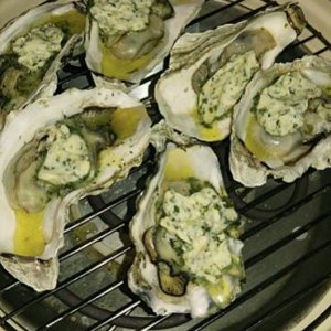 oysters w/garlic,parsley butter