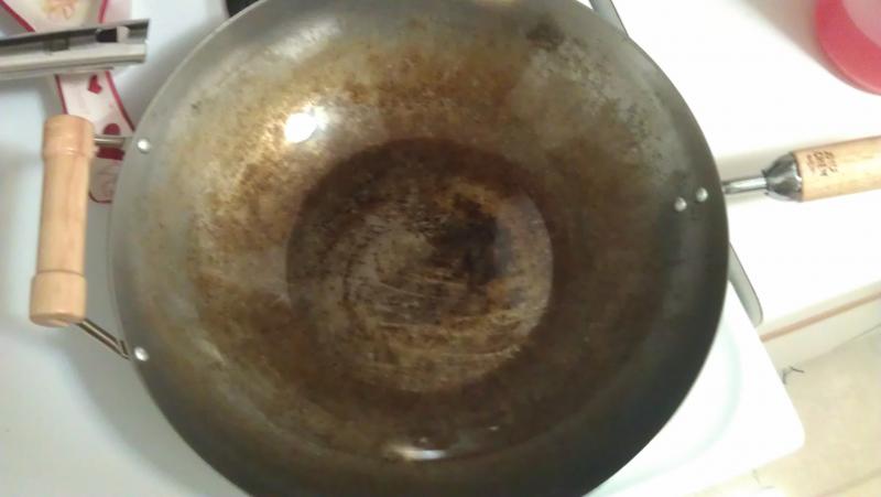 Is my carbon steel wok rusted? Please help! - Discuss Cooking - Cooking