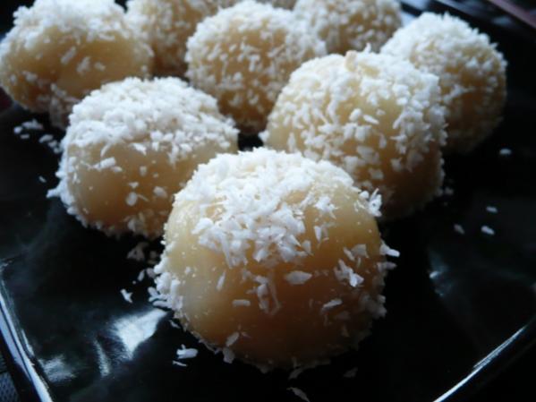 Coconut balls