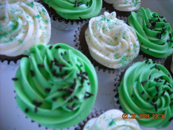 Mint Money Cupcakes