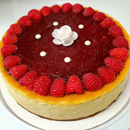 Raspberry cheesecake